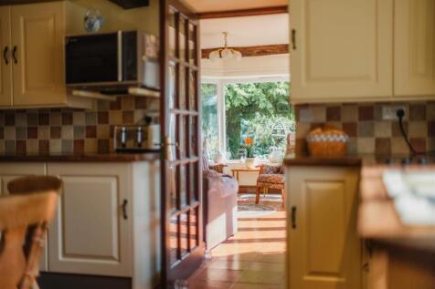 interior033.jpg