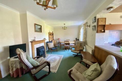 Tilstock Cres-10.jpg