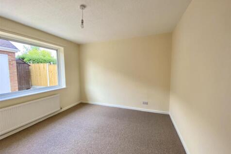 10 Cedars Drive-9.jpg