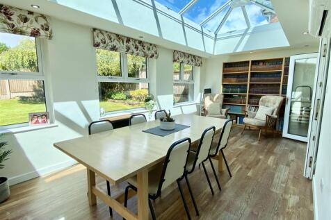2 Eldon Drive-6.jpg