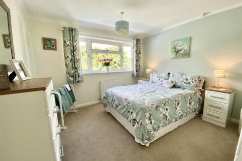 2 Eldon Drive-5.jpg