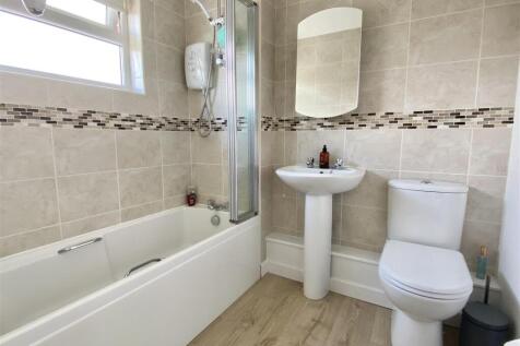 2 Eldon Drive-8.jpg