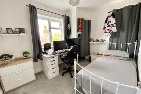 1 Cruckton Close-8.jpg