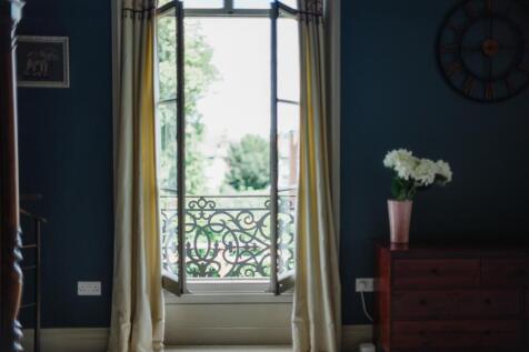 interior50.jpg