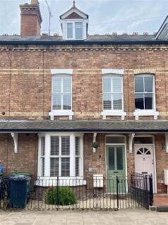 34 moreton crescent -1.jpg