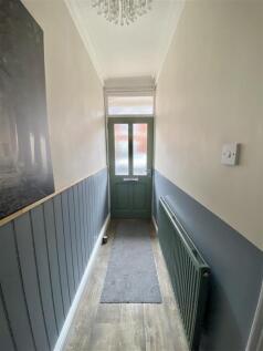34 moreton crescent -13.jpg