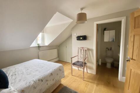 bedroom.jpg