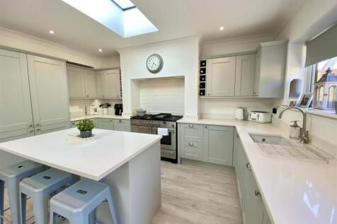 54 Mytton Oak Rd-10.jpg