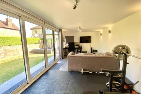 54 Mytton Oak Rd-31.jpg