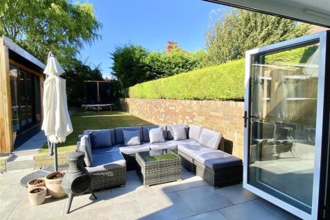54 Mytton Oak Rd-6.jpg