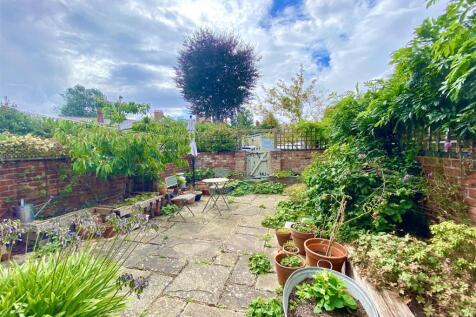 6 Coton Crescent -4.jpg