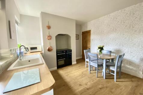 3 Caradoc View-16.jpg