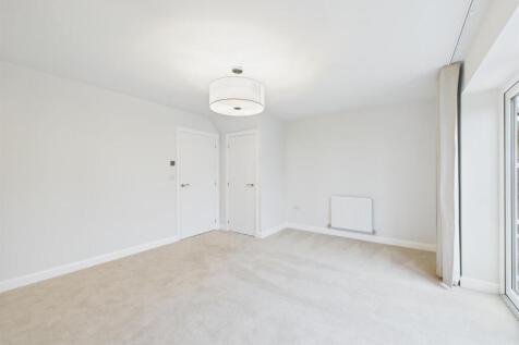 Annesley-Living (1).jpg