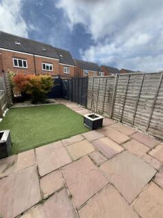 IMG_5159 - rear garden.jpg