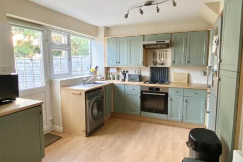 Photo 31-10-2025, 15 22 16.jpg