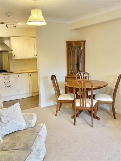 14 Radbrook House-4.jpg