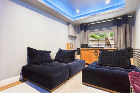 Reception/Cinema