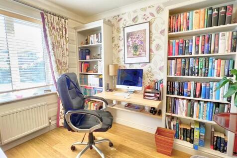 Property Image 4