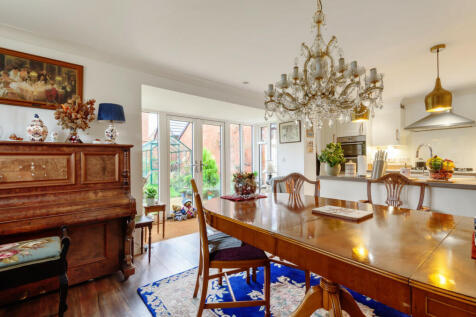 DINING RM