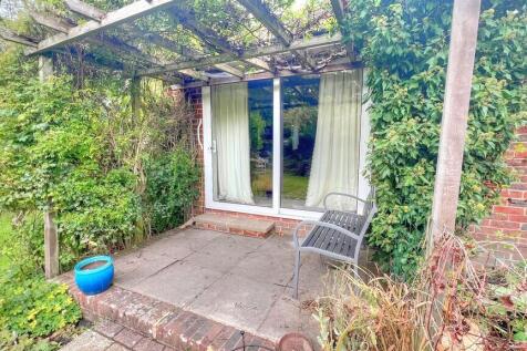 Hop Garden Back 4...