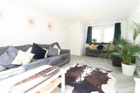 Living Room.jpeg