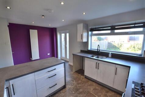 Family Dining Kitchen