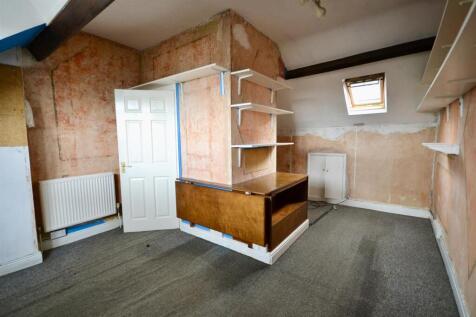 Bedroom/Office