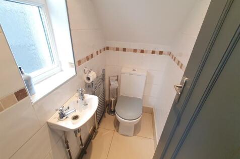 Guest Cloakroom
