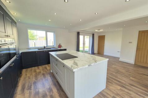Living Kitchen Diner