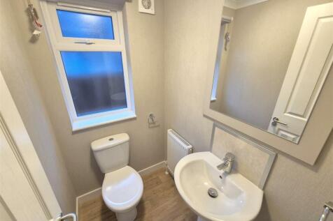 Guest Cloakroom