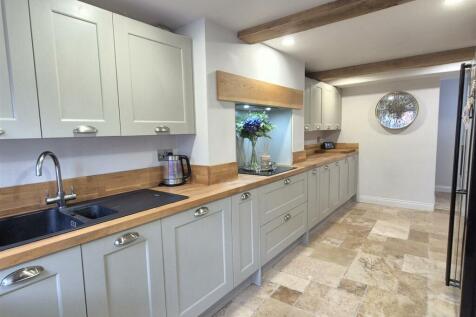 Country Kitchen