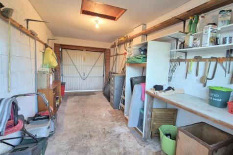 Integral Garage