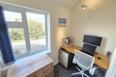 Bedroom Four/Study