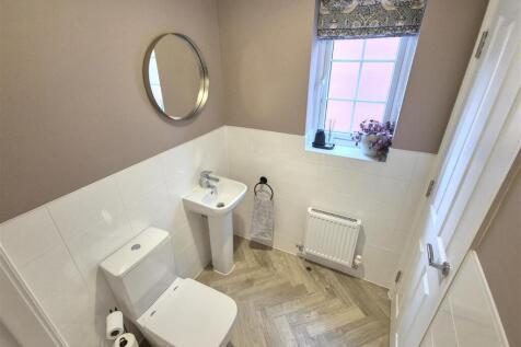 Guest Cloakroom