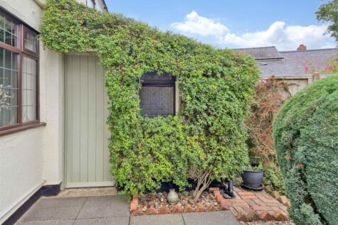 Private Rear Garden