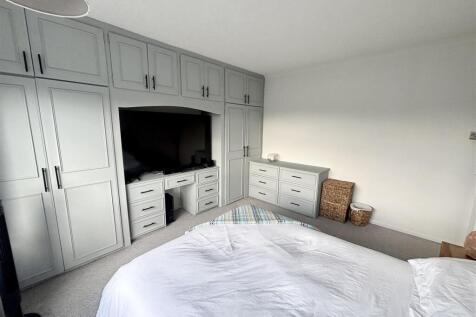 Double Bedroom One