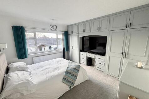 Double Bedroom One