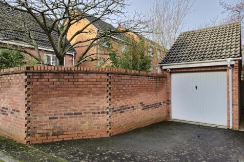 Detached Garage