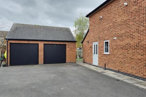 Double Garage