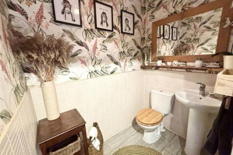 Guest Cloakroom
