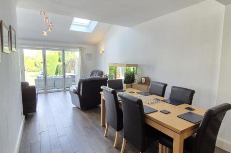 Family/Dining Room