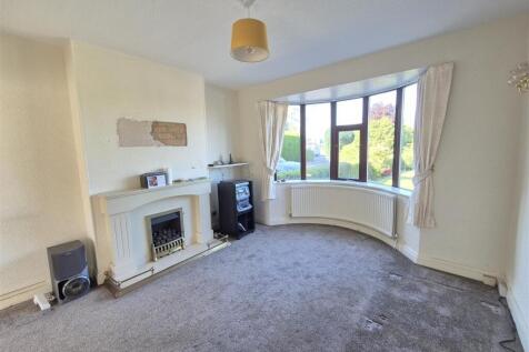 Bow Fronted Lounge