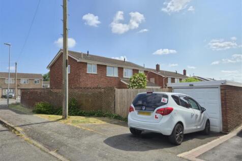 Detached Garage