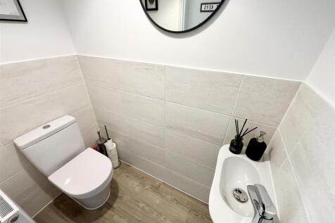 Guest Cloakroom