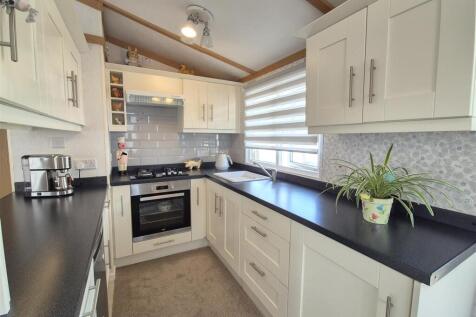 Living Kitchen Diner