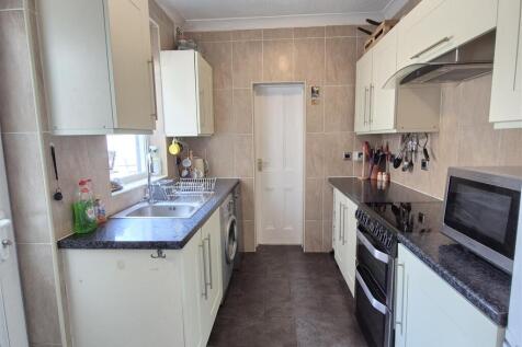 Fitted Kitchen