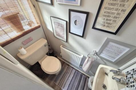 Guest Cloakroom