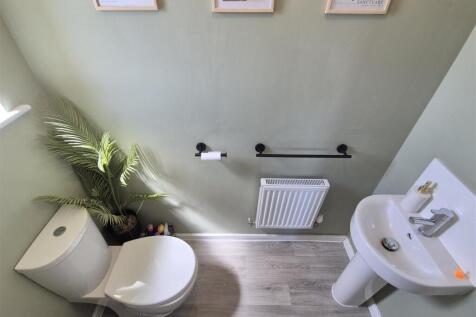Guest Cloakroom