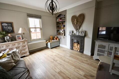 Sitting Room/ Playroom