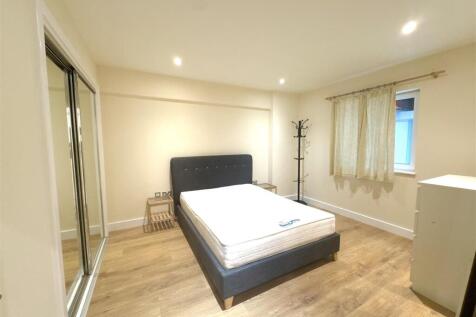 Bedroom.jpeg